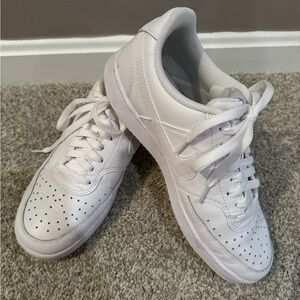Nike Court Vision Low Women’s Sneakers size 10